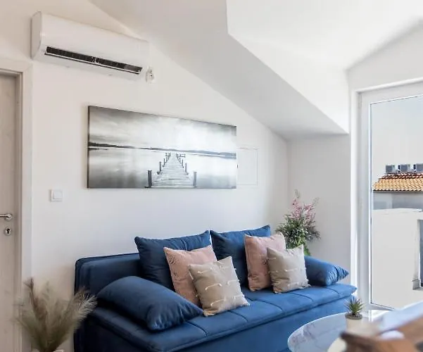 Royal Blue וודיצה